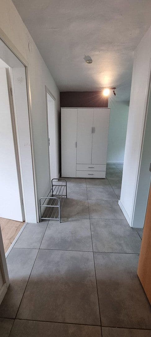Prenájom bytu 4-izbový 103 m², Anilinstr. 30, Wuppertal, Severné Porýnie - Westfálsko Prenájom bytu 4-izbový 103 m², Anilinstr. 30, Wuppertal, Severné Porýnie - Westfálsko