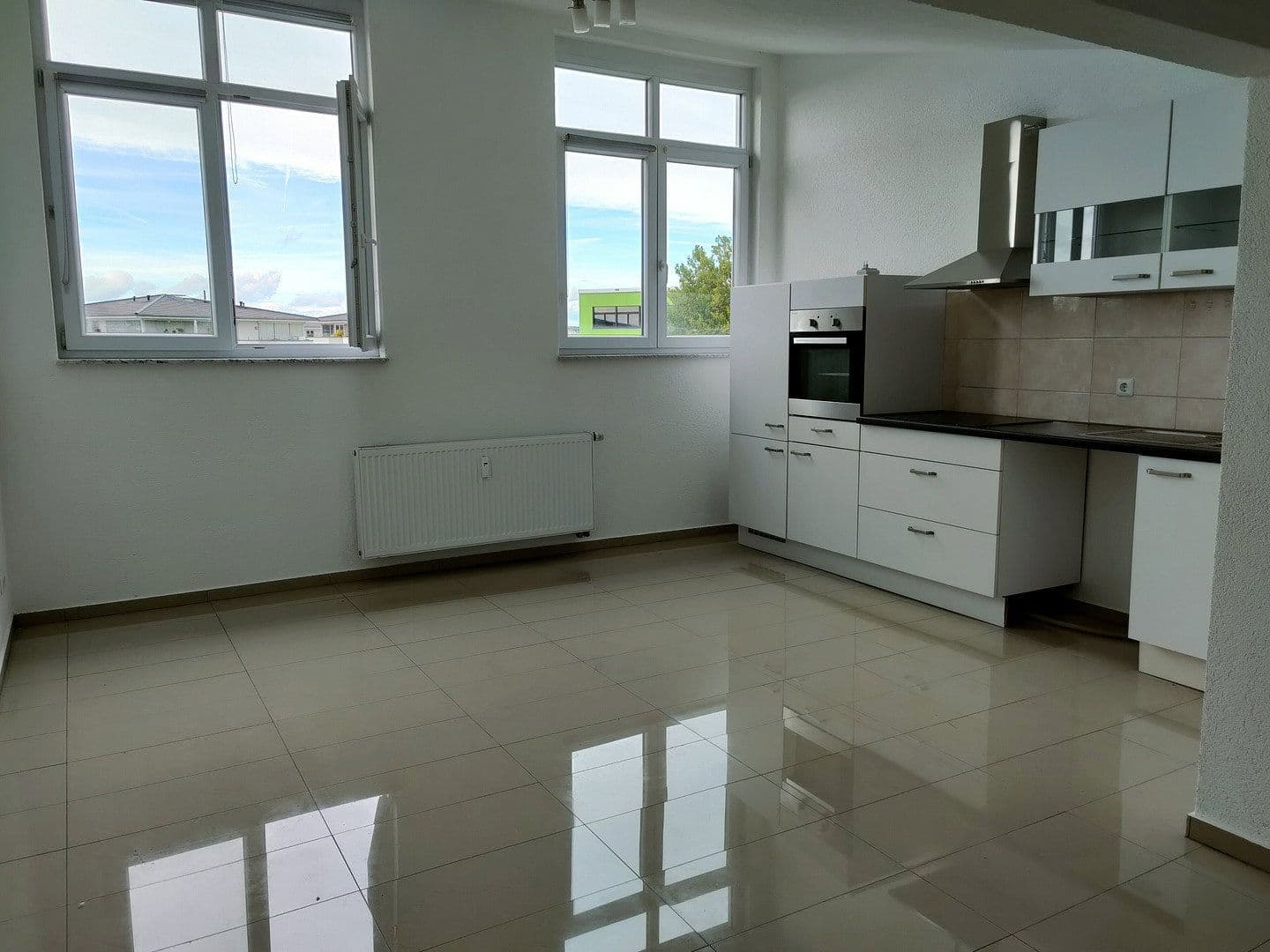Prenájom bytu 2-izbový 47 m², Reutlingen, Bádensko-Wurttembersko Prenájom bytu 2-izbový 47 m², Reutlingen, Bádensko-Wurttembersko