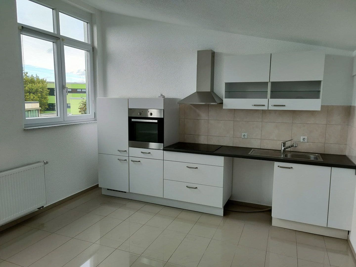 Prenájom bytu 2-izbový 47 m², Reutlingen, Bádensko-Wurttembersko Prenájom bytu 2-izbový 47 m², Reutlingen, Bádensko-Wurttembersko