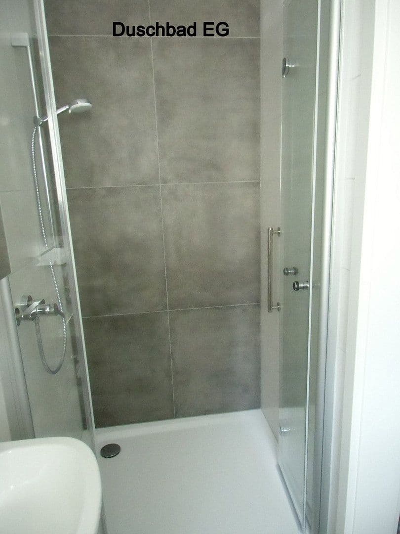 Predaj domu 200 m², pozemok 295 m², Heidelberg, Bádensko-Wurttembersko Predaj domu 200 m², pozemok 295 m², Heidelberg, Bádensko-Wurttembersko