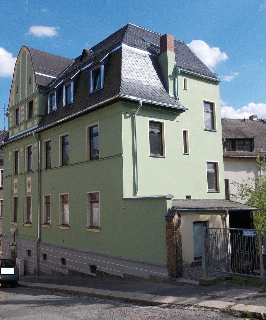 Predaj domu 286 m², pozemok 270 m², Lutherstraße 35, Reichenbach, Sasko Predaj domu 286 m², pozemok 270 m², Lutherstraße 35, Reichenbach, Sasko