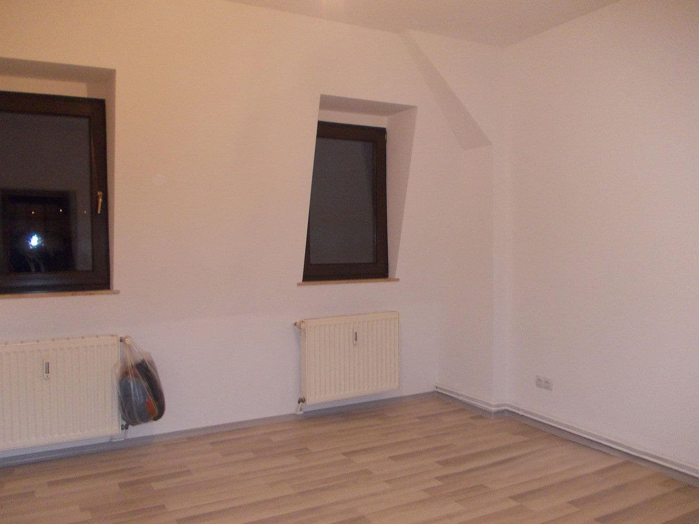 Predaj domu 286 m², pozemok 270 m², Lutherstraße 35, Reichenbach, Sasko Predaj domu 286 m², pozemok 270 m², Lutherstraße 35, Reichenbach, Sasko