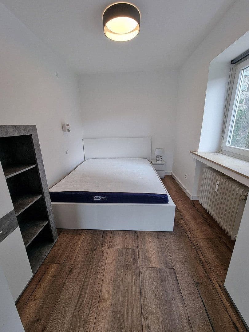 Prenájom bytu 1-izbový 46 m², Kluser Höhe 4, Wuppertal, Severné Porýnie - Westfálsko Prenájom bytu 1-izbový 46 m², Kluser Höhe 4, Wuppertal, Severné Porýnie - Westfálsko