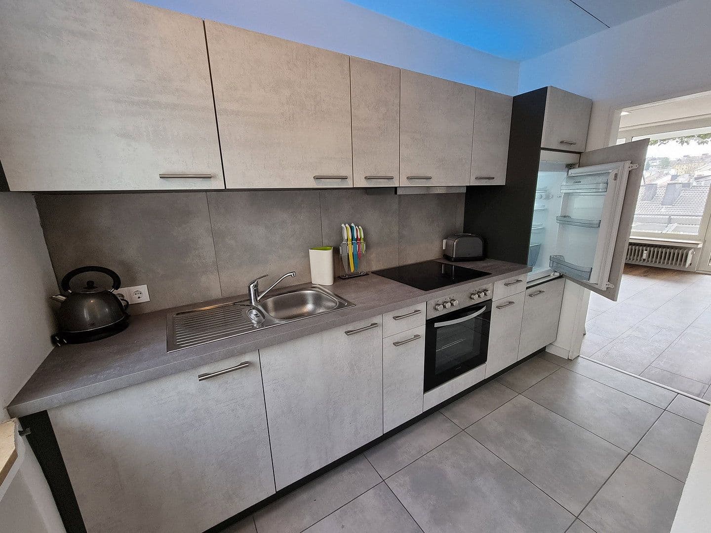Prenájom bytu 1-izbový 46 m², Kluser Höhe 4, Wuppertal, Severné Porýnie - Westfálsko Prenájom bytu 1-izbový 46 m², Kluser Höhe 4, Wuppertal, Severné Porýnie - Westfálsko