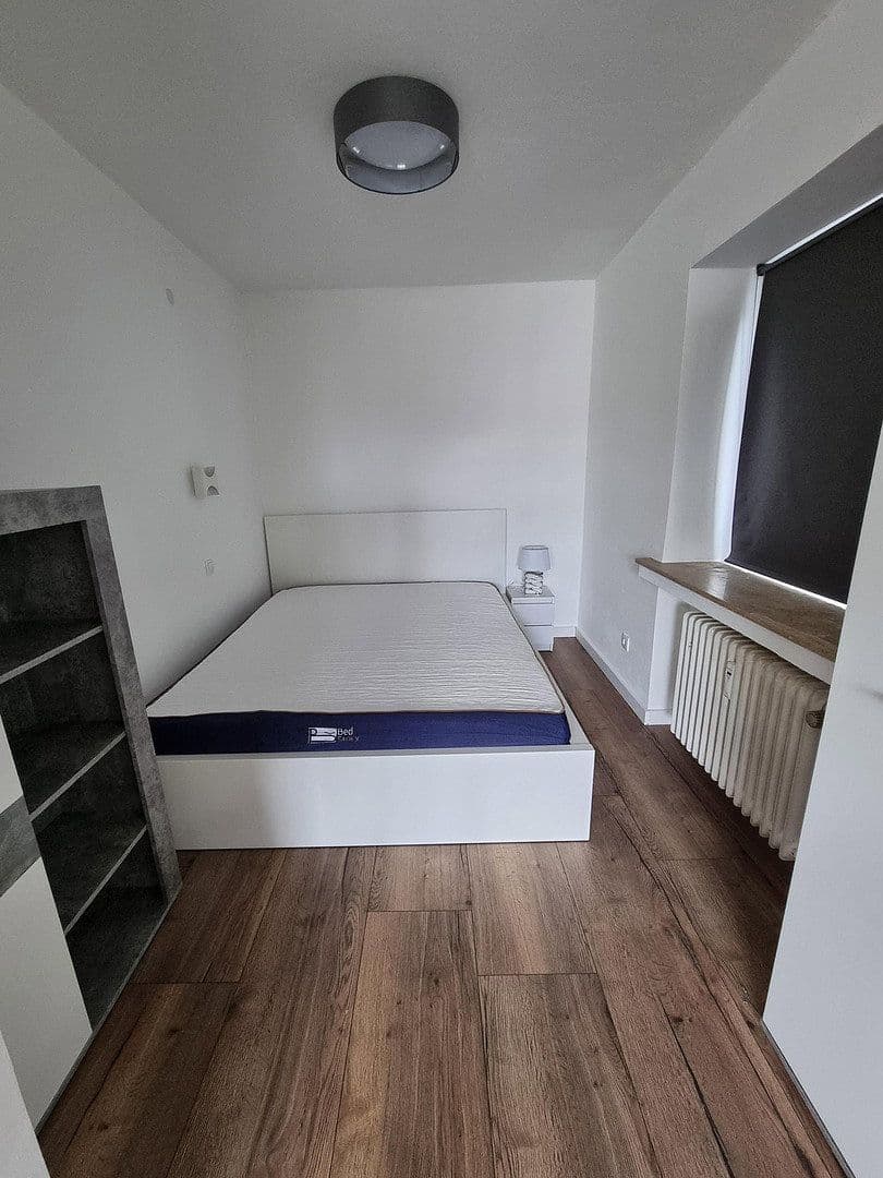 Prenájom bytu 1-izbový 46 m², Kluser Höhe 4, Wuppertal, Severné Porýnie - Westfálsko Prenájom bytu 1-izbový 46 m², Kluser Höhe 4, Wuppertal, Severné Porýnie - Westfálsko