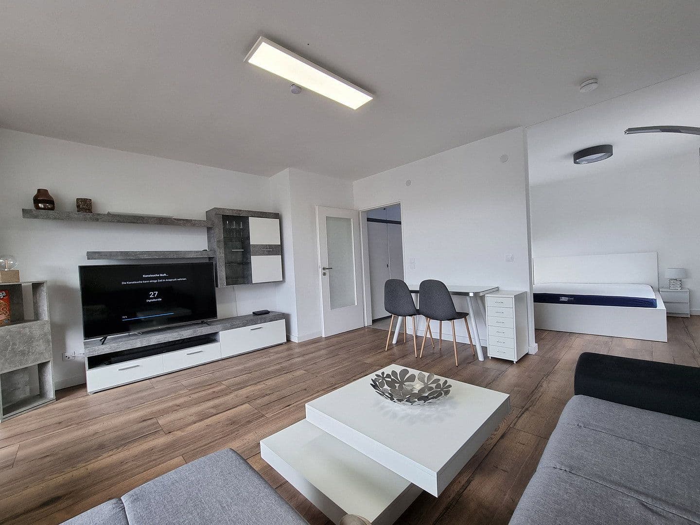 Prenájom bytu 1-izbový 46 m², Kluser Höhe 4, Wuppertal, Severné Porýnie - Westfálsko Prenájom bytu 1-izbový 46 m², Kluser Höhe 4, Wuppertal, Severné Porýnie - Westfálsko