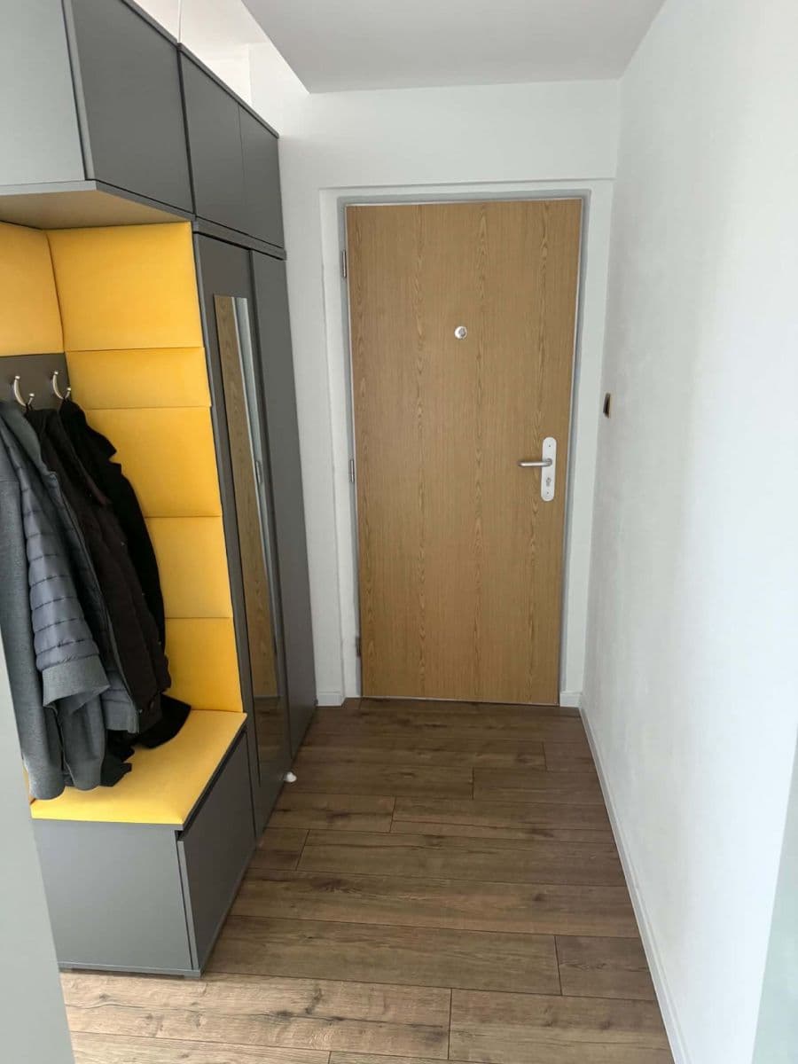 Prenájom bytu 3-izbový 67 m², Vršovická, Praha, Praha Prenájom bytu 3-izbový 67 m², Vršovická, Praha, Praha