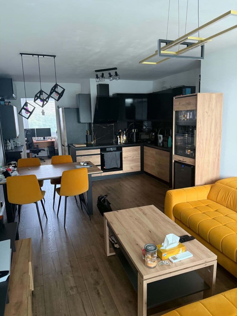 Prenájom bytu 3-izbový 67 m², Vršovická, Praha, Praha Prenájom bytu 3-izbový 67 m², Vršovická, Praha, Praha