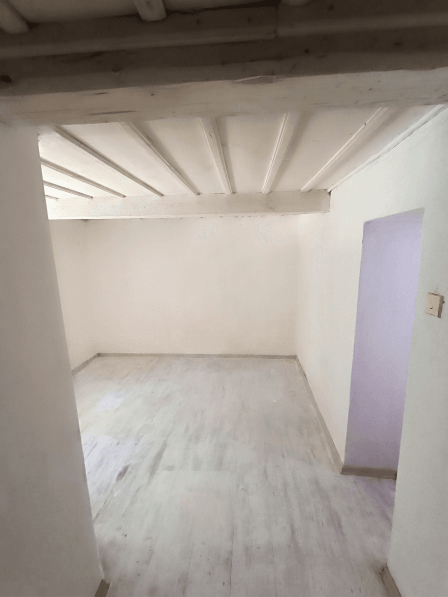 Prenájom bytu 5-izbový 128 m², Bystřice, Středočeský kraj Prenájom bytu 5-izbový 128 m², Bystřice, Středočeský kraj