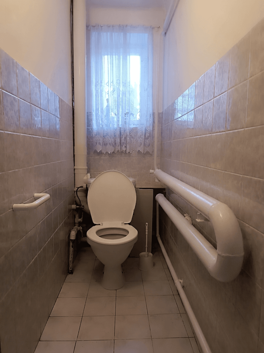 Prenájom bytu 5-izbový 128 m², Bystřice, Středočeský kraj Prenájom bytu 5-izbový 128 m², Bystřice, Středočeský kraj