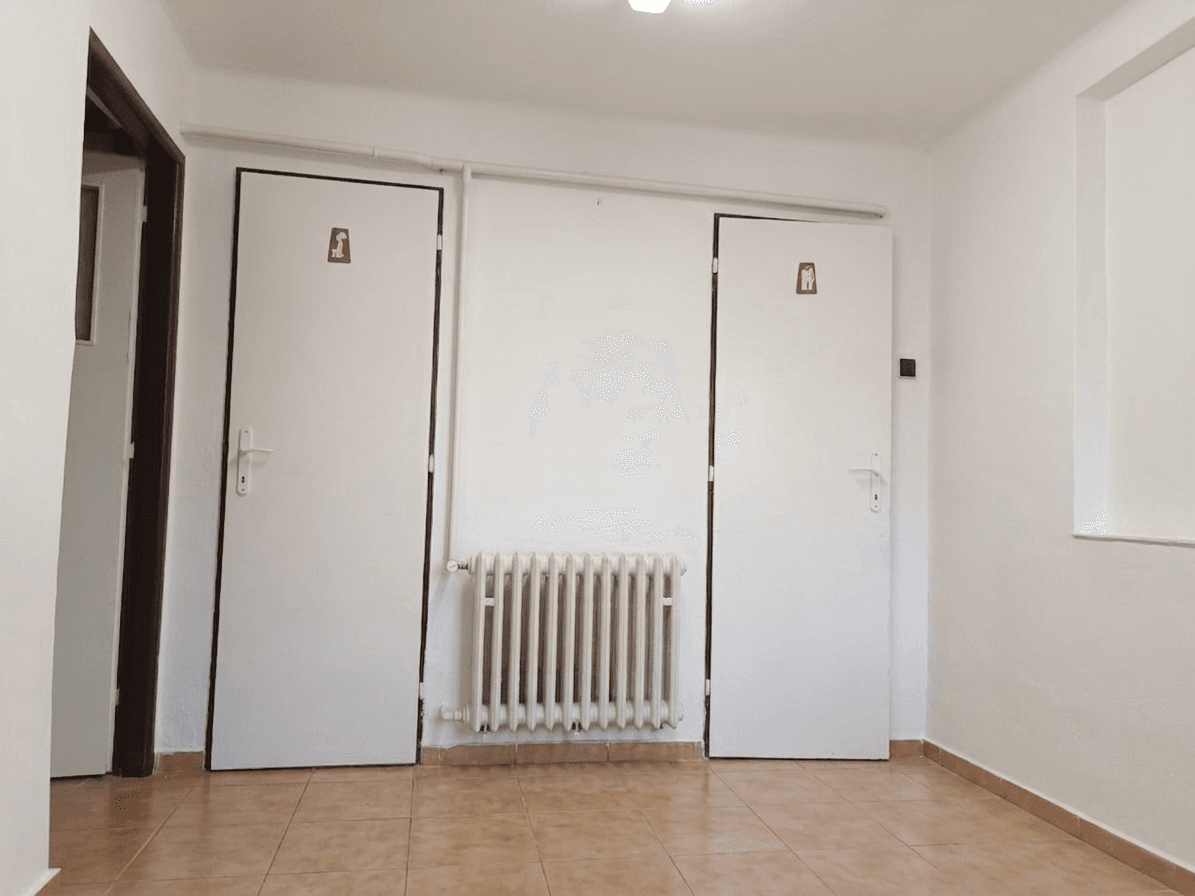 Prenájom bytu 5-izbový 128 m², Bystřice, Středočeský kraj Prenájom bytu 5-izbový 128 m², Bystřice, Středočeský kraj