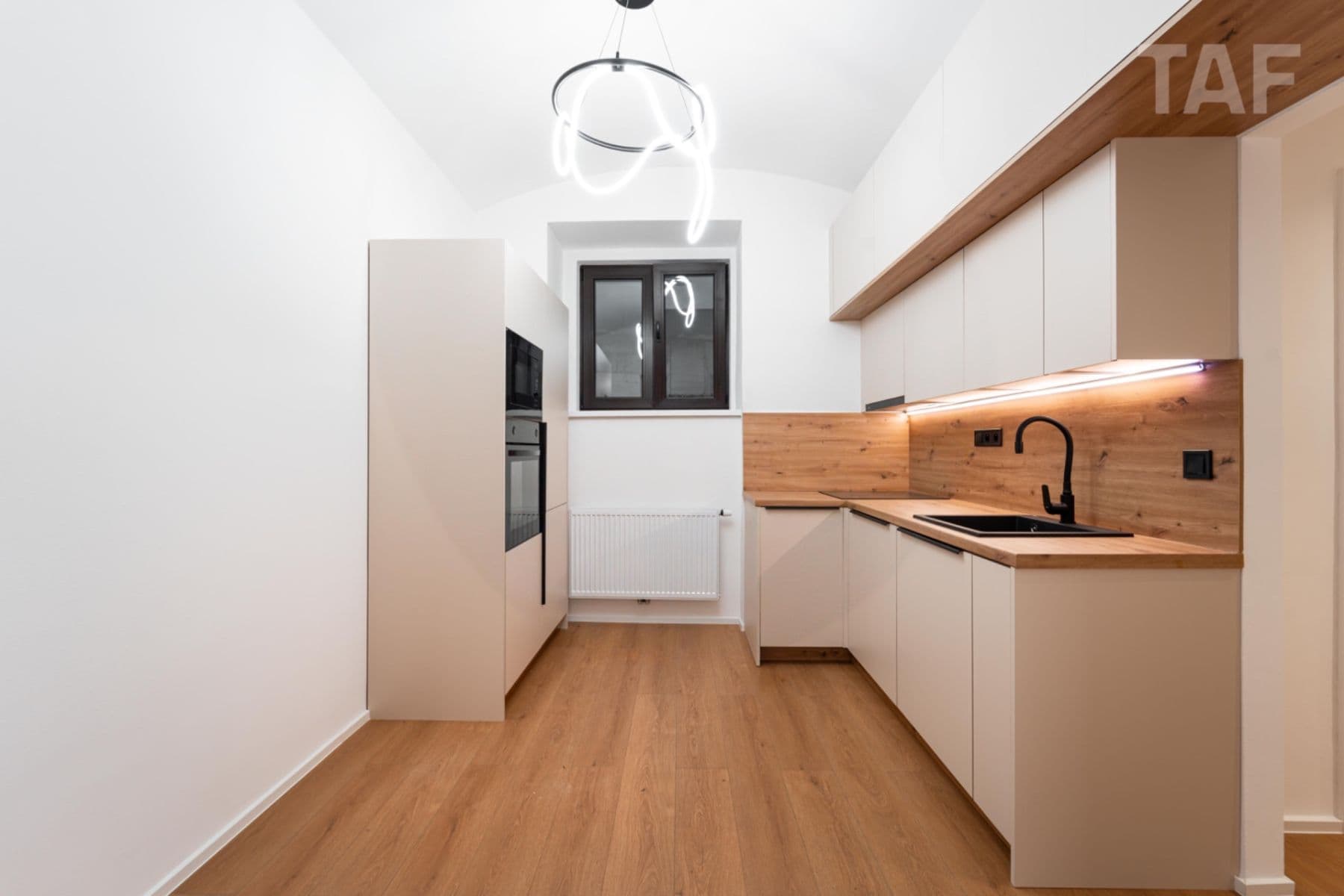 Predaj bytu 3-izbový 47 m², Liborova, Praha, Praha Predaj bytu 3-izbový 47 m², Liborova, Praha, Praha