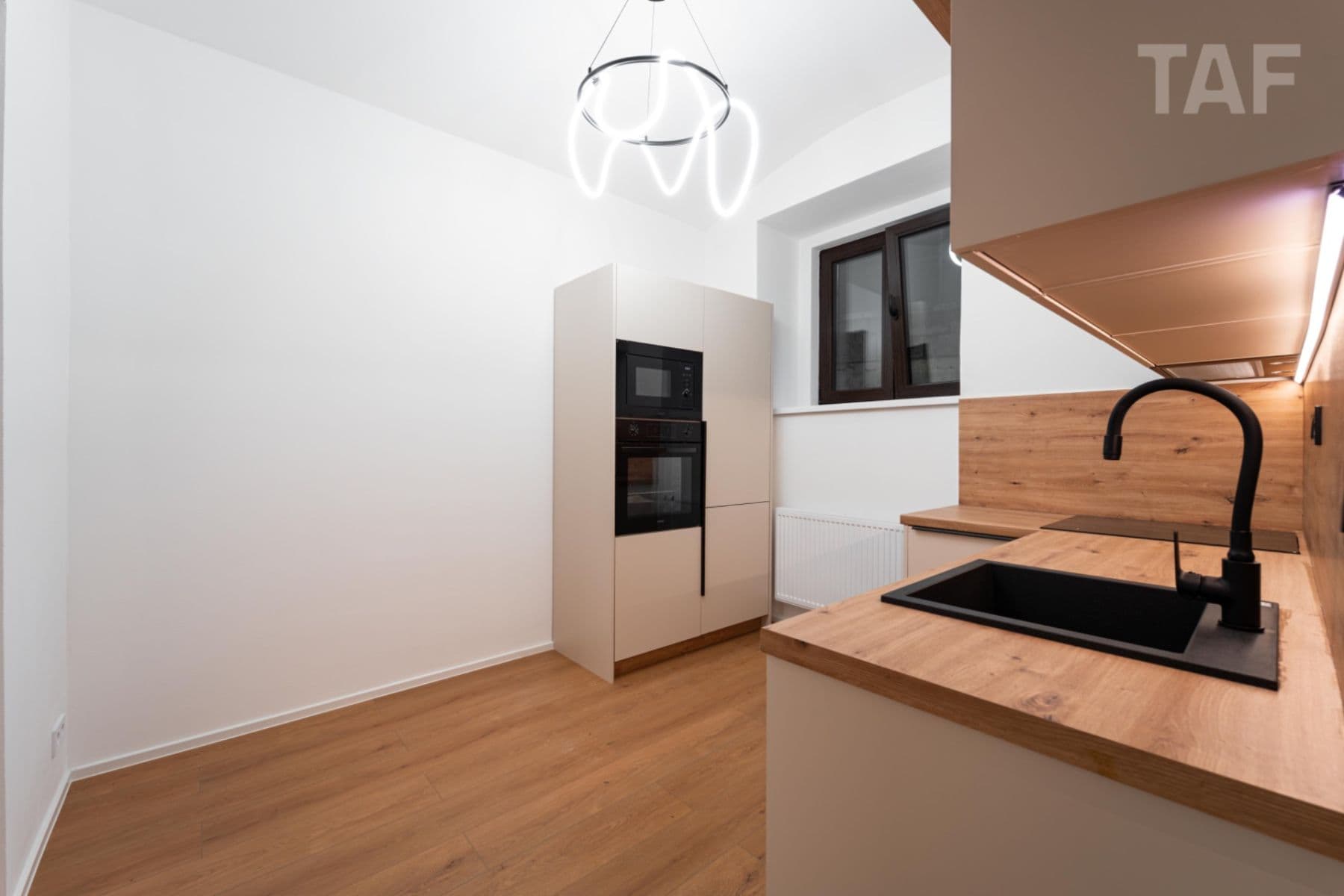 Predaj bytu 3-izbový 47 m², Liborova, Praha, Praha Predaj bytu 3-izbový 47 m², Liborova, Praha, Praha