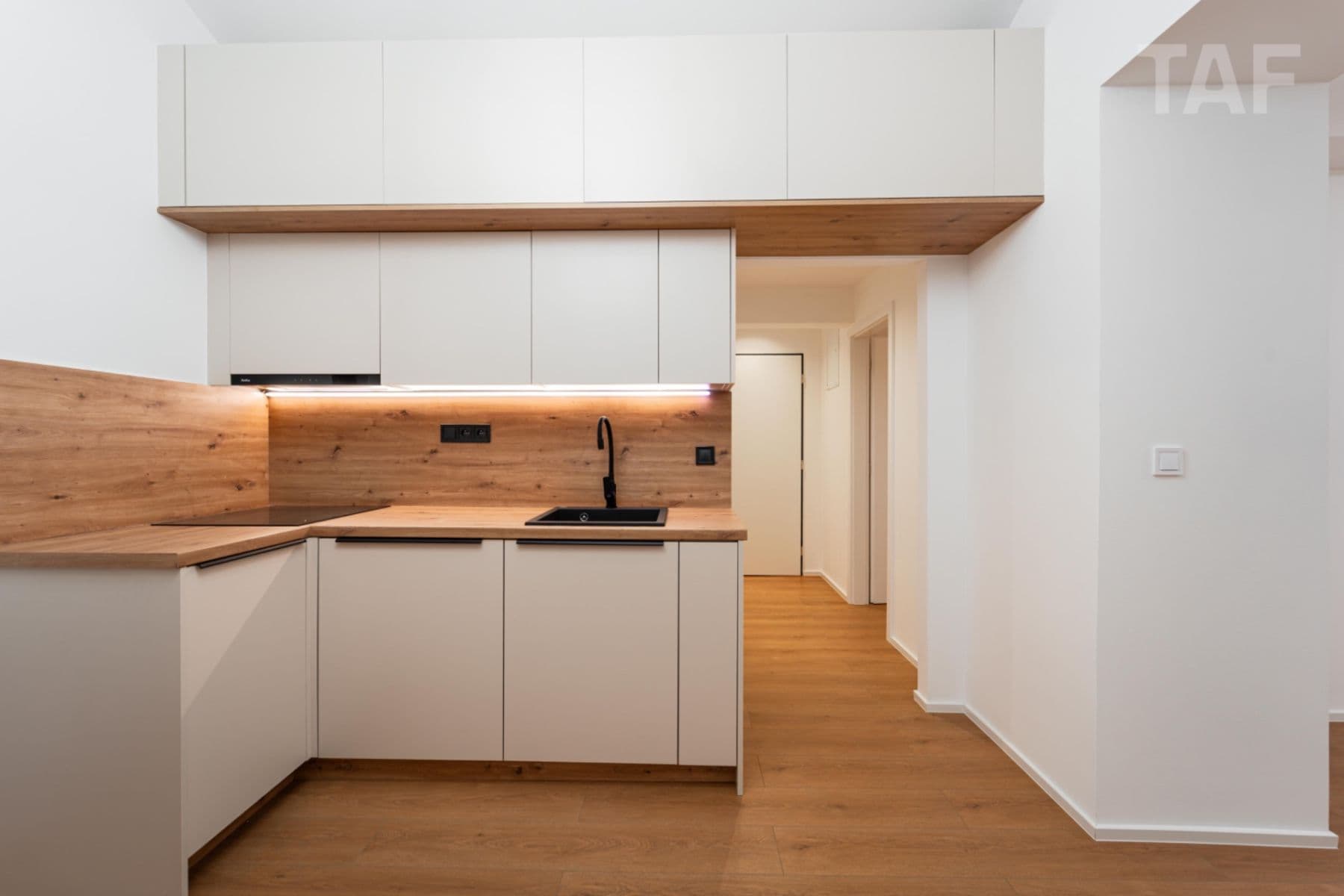 Predaj bytu 3-izbový 47 m², Liborova, Praha, Praha Predaj bytu 3-izbový 47 m², Liborova, Praha, Praha