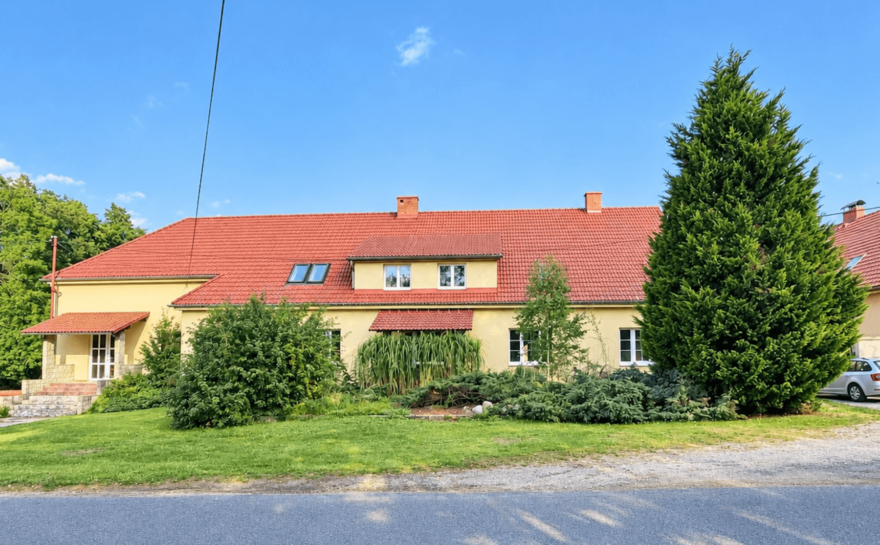 Predaj domu 280 m², pozemok 3.545 m², Bystřice, Středočeský kraj Predaj domu 280 m², pozemok 3.545 m², Bystřice, Středočeský kraj