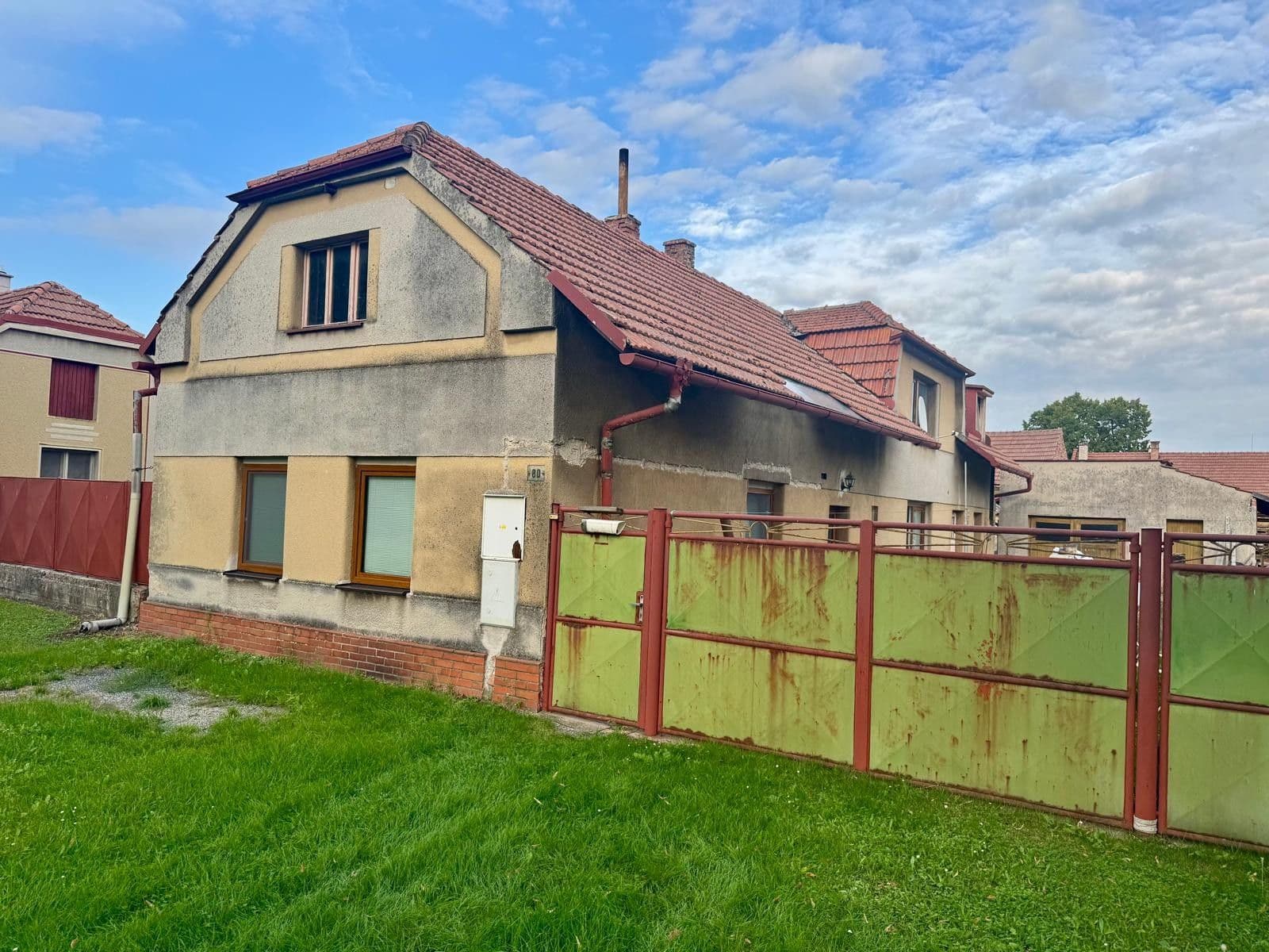 Predaj domu 190 m², pozemok 356 m², Zelené náměstí, Křinec, Středočeský kraj Predaj domu 190 m², pozemok 356 m², Zelené náměstí, Křinec, Středočeský kraj