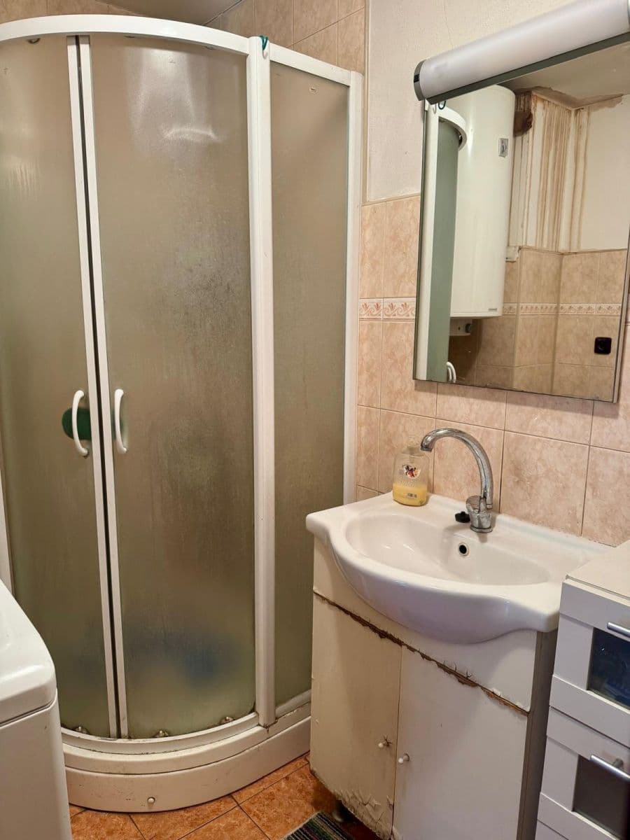 Predaj domu 190 m², pozemok 356 m², Zelené náměstí, Křinec, Středočeský kraj Predaj domu 190 m², pozemok 356 m², Zelené náměstí, Křinec, Středočeský kraj