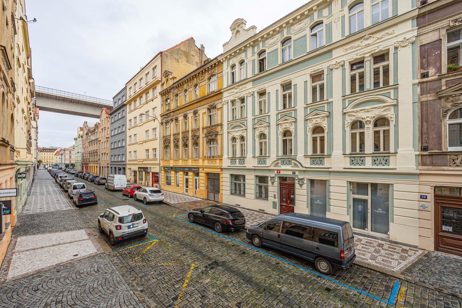 Prenájom bytu 2-izbový 48 m², Oldřichova, Praha, Praha Prenájom bytu 2-izbový 48 m², Oldřichova, Praha, Praha