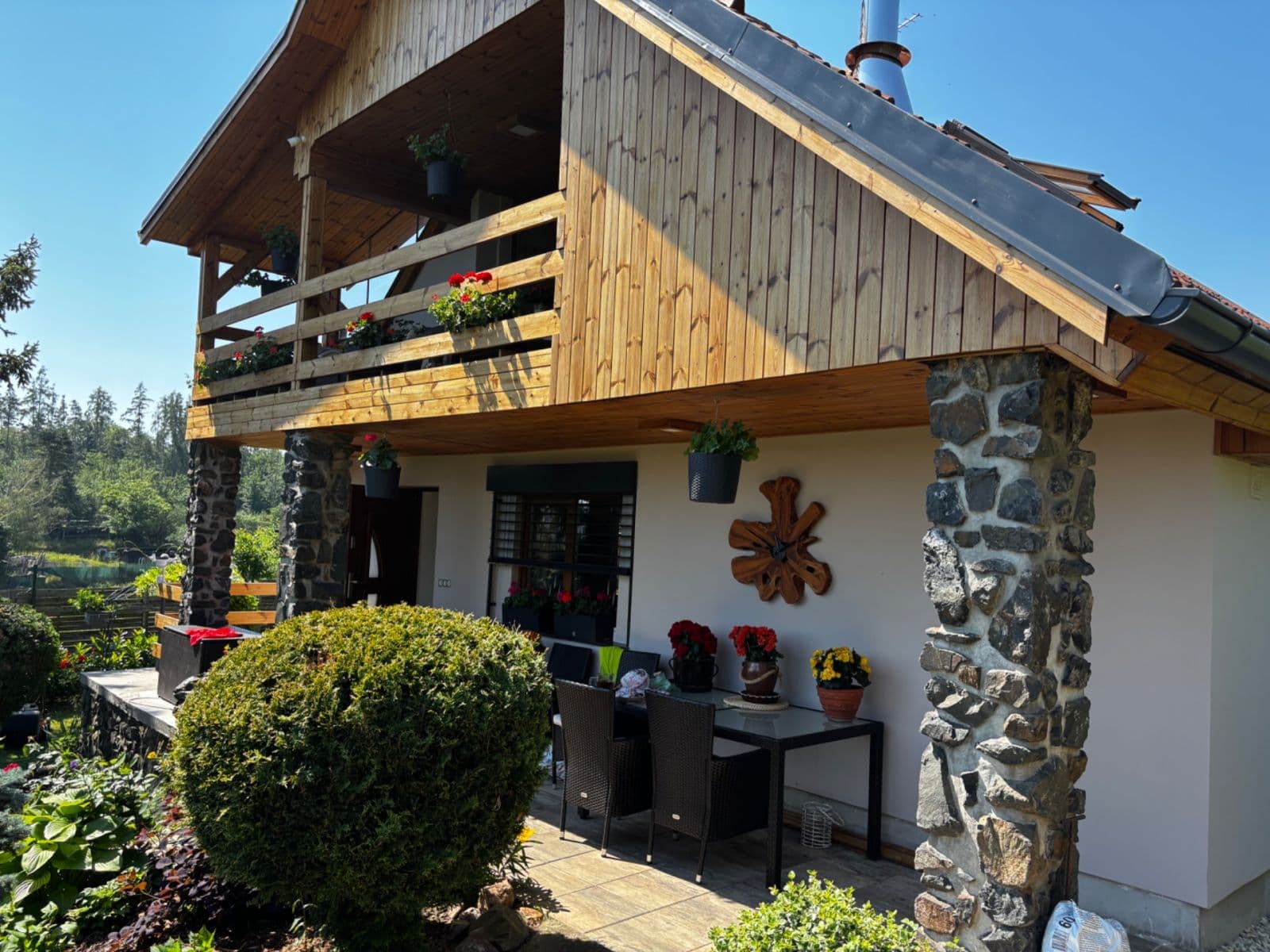 Predaj rekreačného objektu 64 m², pozemok 416 m², Zástrovská, Davle, Středočeský kraj Predaj rekreačného objektu 64 m², pozemok 416 m², Zástrovská, Davle, Středočeský kraj