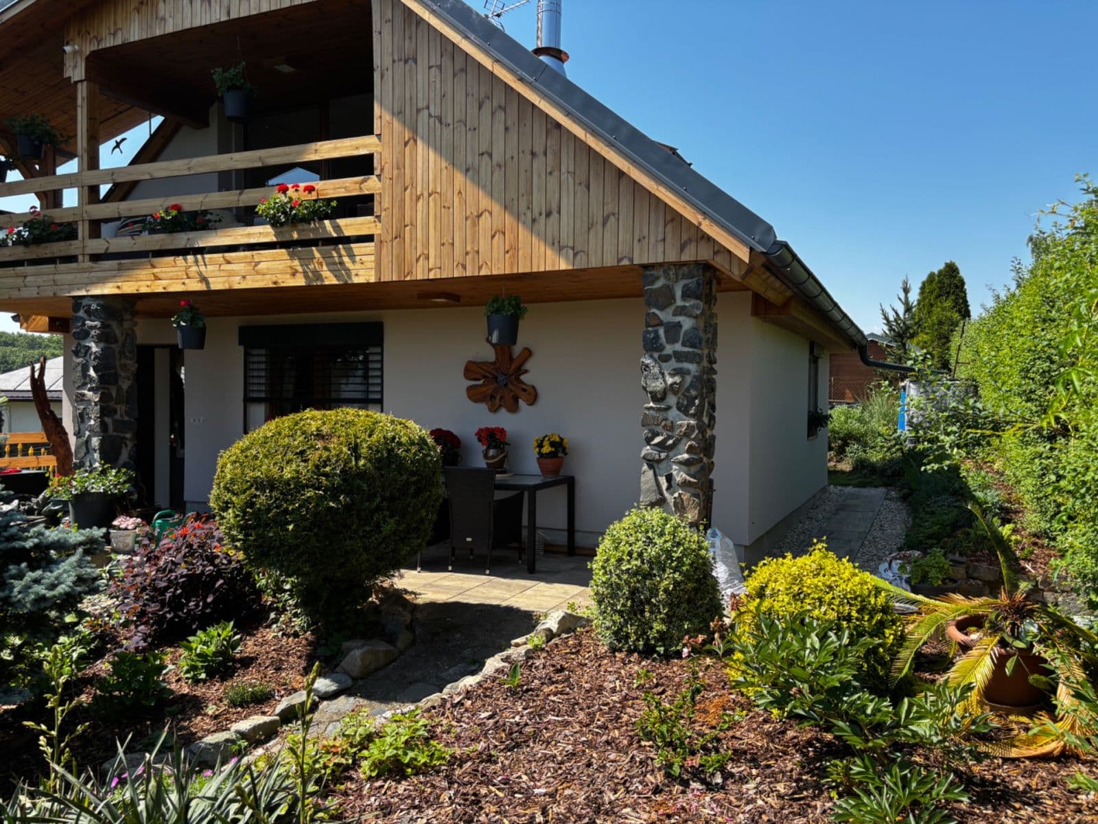 Predaj rekreačného objektu 64 m², pozemok 416 m², Zástrovská, Davle, Středočeský kraj Predaj rekreačného objektu 64 m², pozemok 416 m², Zástrovská, Davle, Středočeský kraj