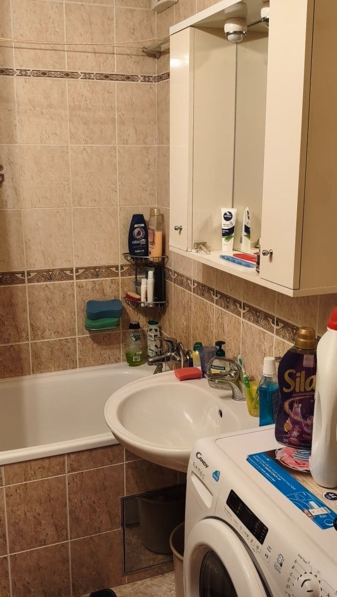 Prenájom bytu 2-izbový 43 m², Machuldova, Praha, Praha Prenájom bytu 2-izbový 43 m², Machuldova, Praha, Praha