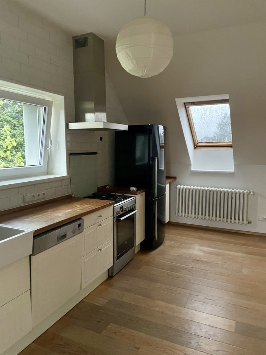 Prenájom bytu 3-izbový 75 m², Otovická, Praha, Praha Prenájom bytu 3-izbový 75 m², Otovická, Praha, Praha