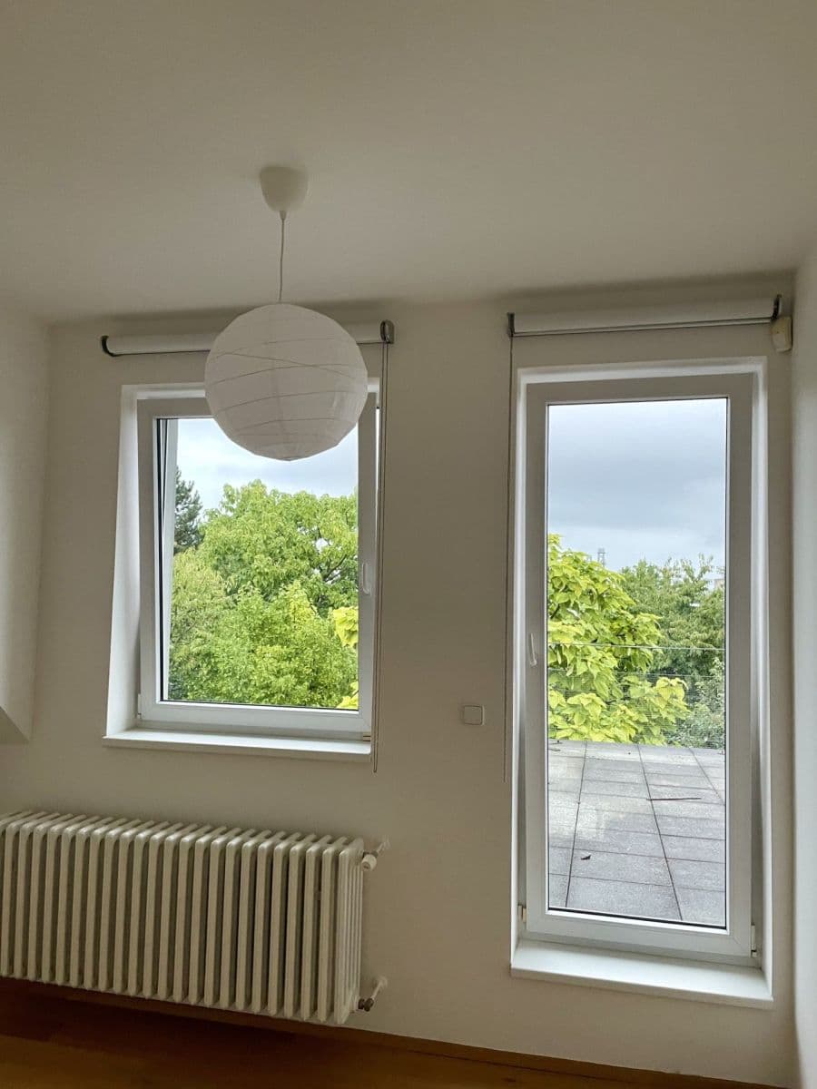 Prenájom bytu 3-izbový 75 m², Otovická, Praha, Praha Prenájom bytu 3-izbový 75 m², Otovická, Praha, Praha
