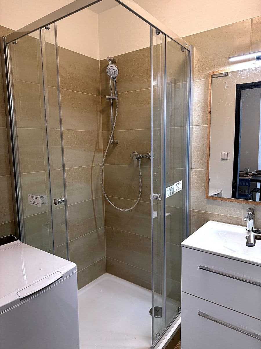 Prenájom bytu 1-izbový 31 m², Na Moklině, Praha, Praha Prenájom bytu 1-izbový 31 m², Na Moklině, Praha, Praha
