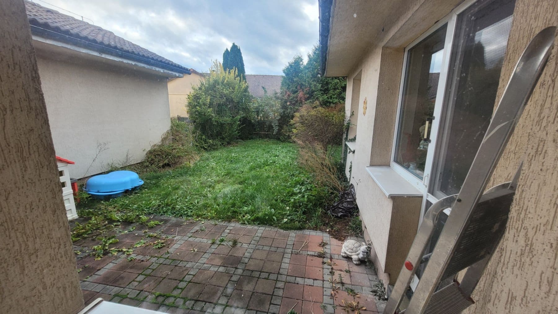 Prenájom bytu 3-izbový 96 m², J. K. Tyla, Horoměřice, Středočeský kraj Prenájom bytu 3-izbový 96 m², J. K. Tyla, Horoměřice, Středočeský kraj