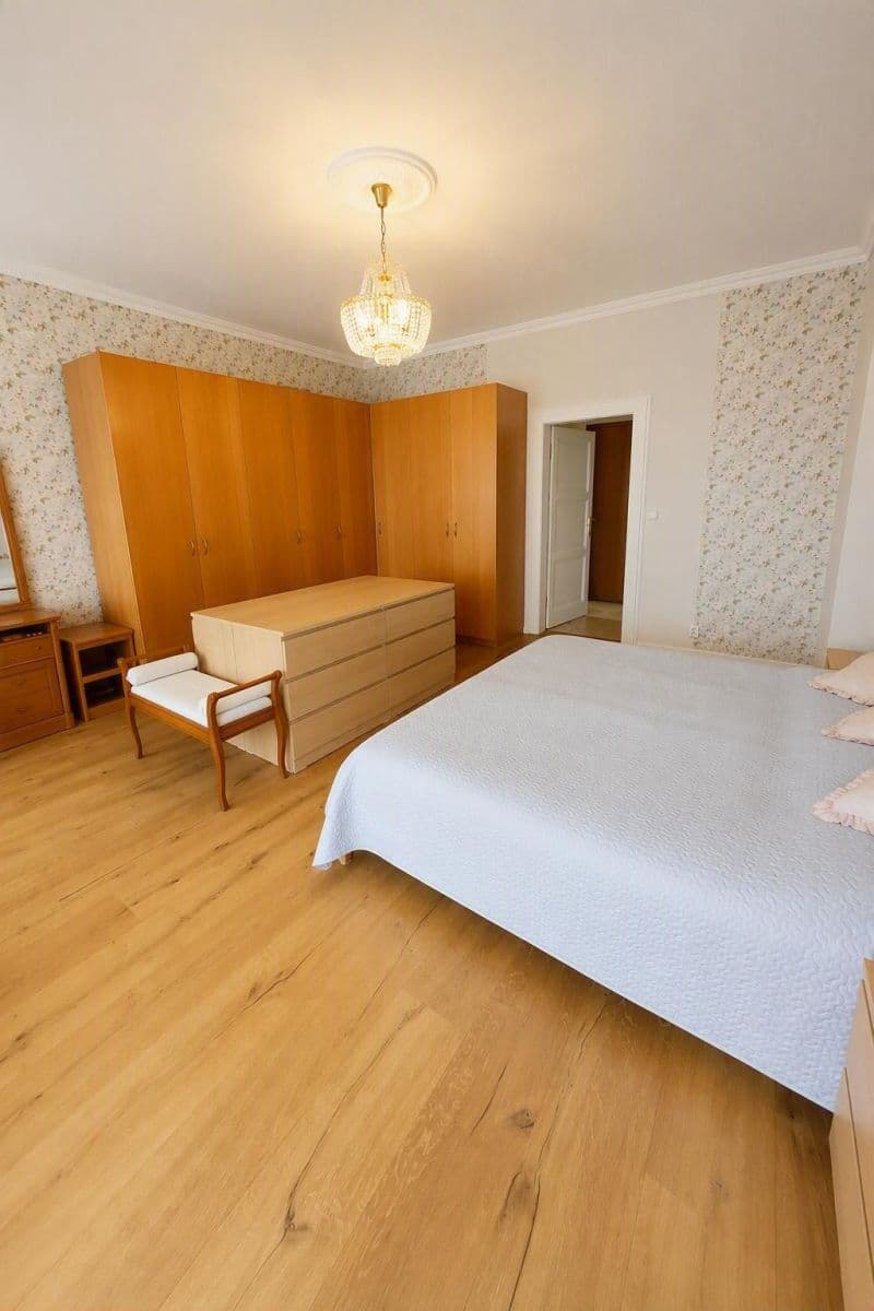 Predaj bytu 4-izbový 131 m², Strojnická, Praha, Praha Predaj bytu 4-izbový 131 m², Strojnická, Praha, Praha