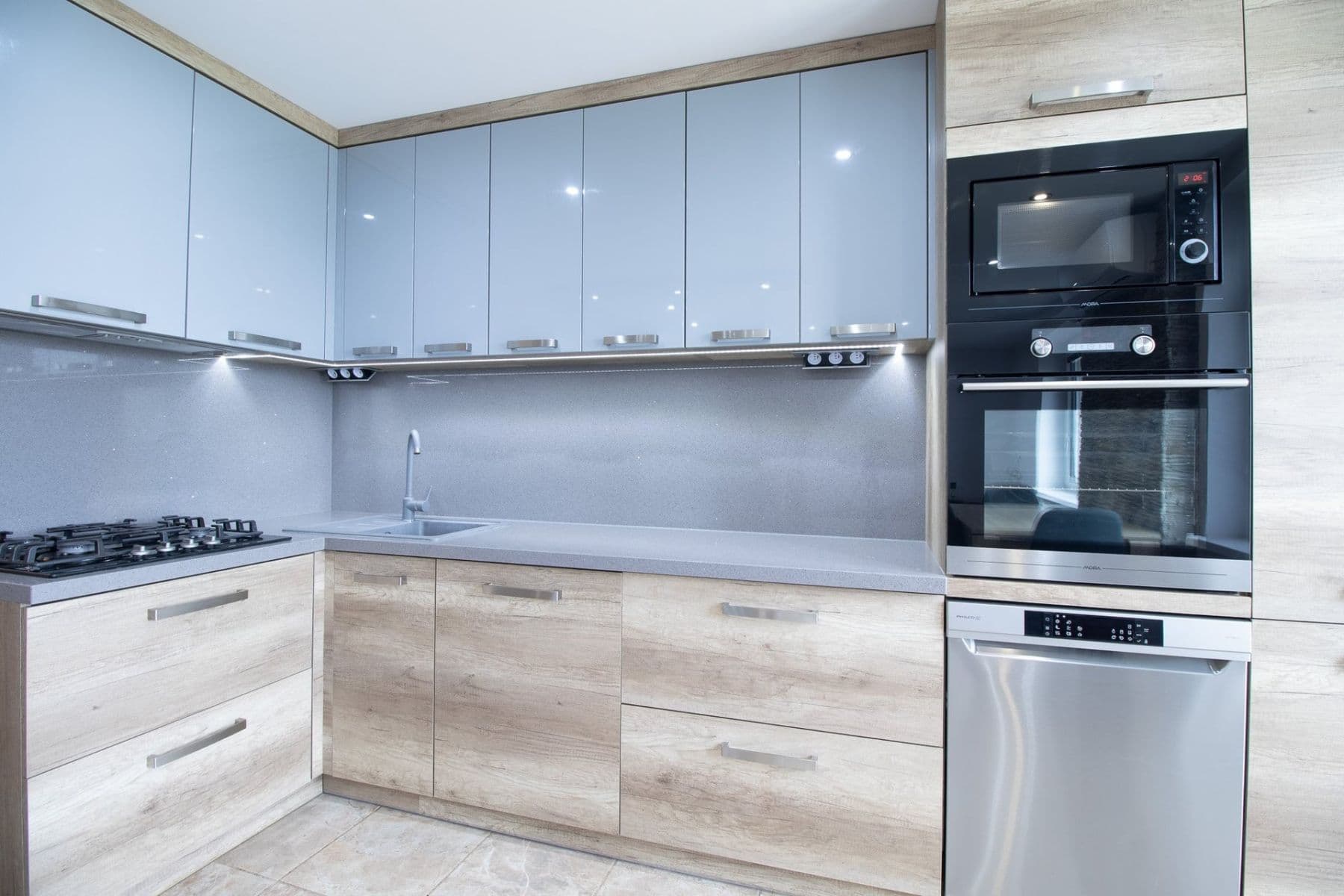 Prenájom bytu 3-izbový 65 m², Zalužanská, Mladá Boleslav, Středočeský kraj Prenájom bytu 3-izbový 65 m², Zalužanská, Mladá Boleslav, Středočeský kraj