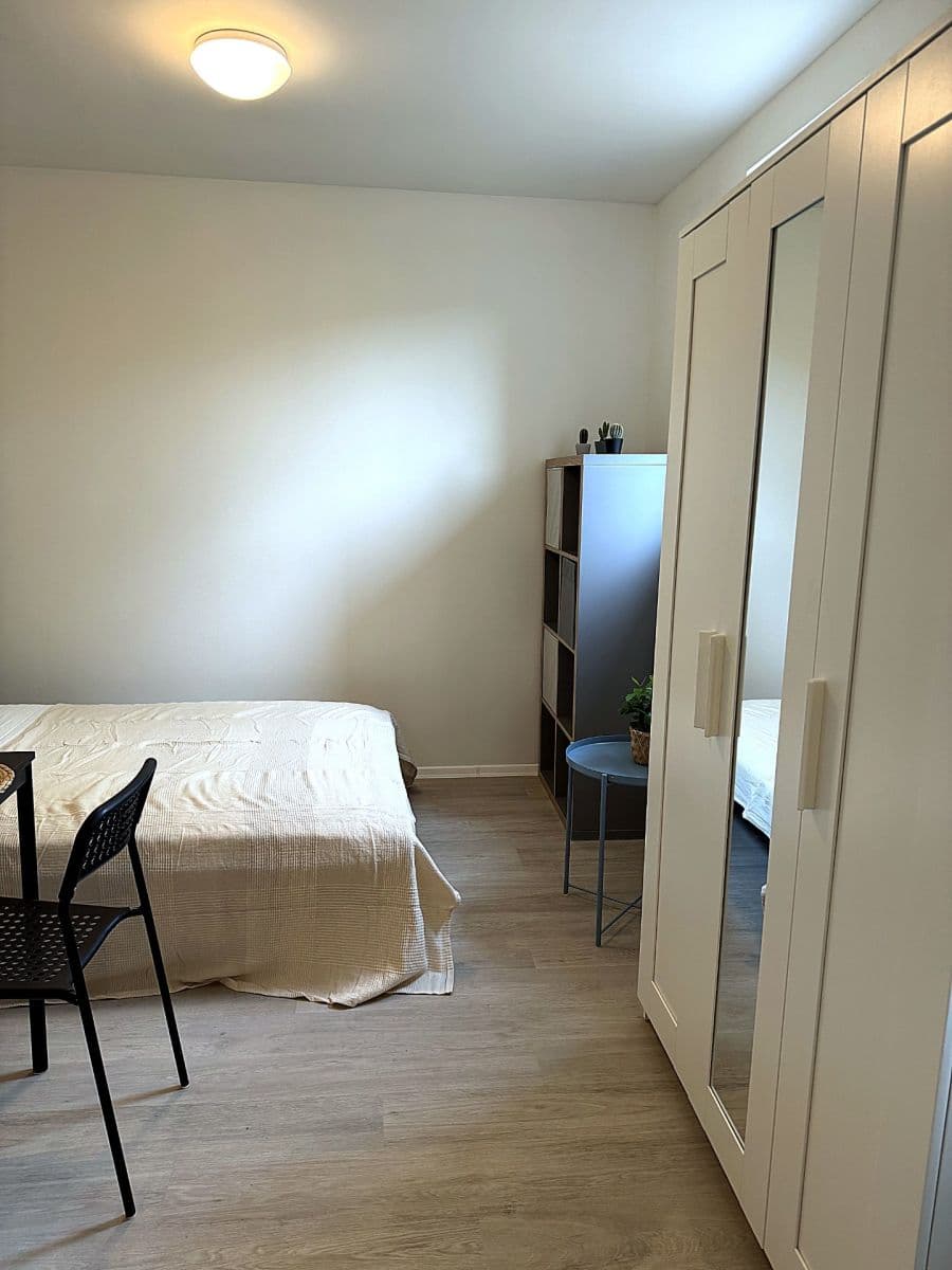 Prenájom bytu 1-izbový 22 m², Na Moklině, Praha, Praha Prenájom bytu 1-izbový 22 m², Na Moklině, Praha, Praha
