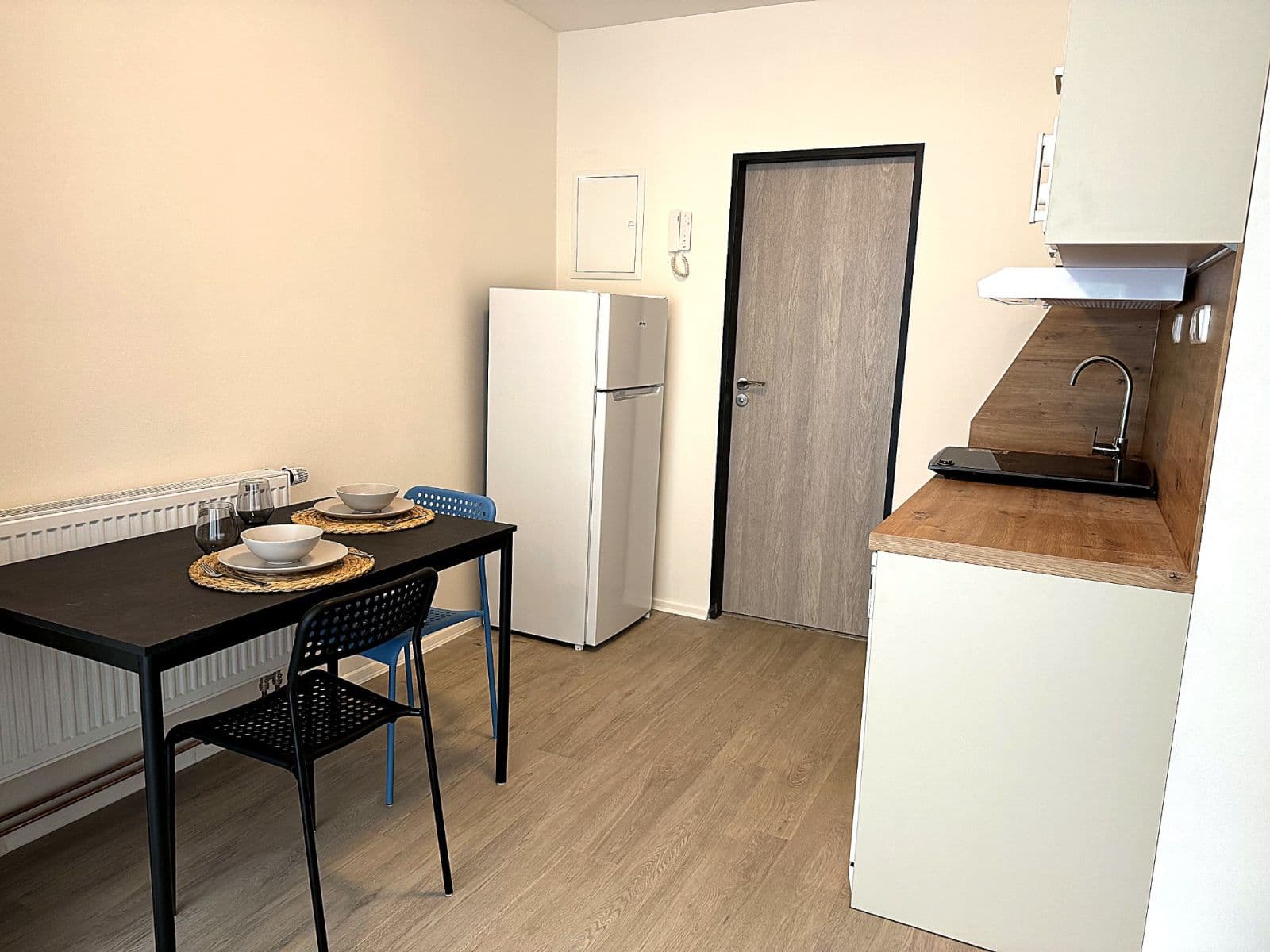 Prenájom bytu 1-izbový 31 m², Na Moklině, Praha, Praha Prenájom bytu 1-izbový 31 m², Na Moklině, Praha, Praha