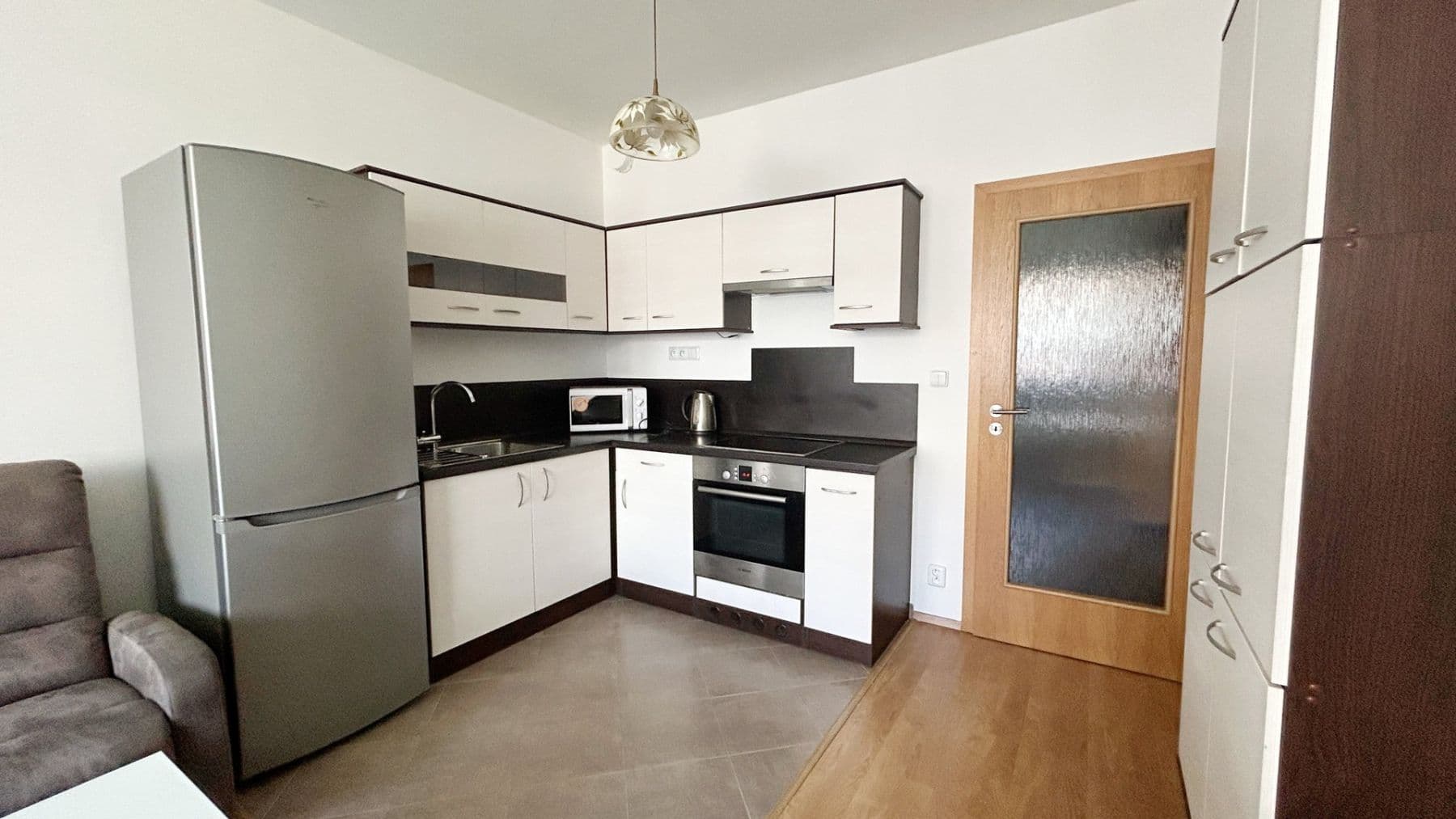 Prenájom bytu 1-izbový 31 m², Hornoměcholupská, Praha, Praha Prenájom bytu 1-izbový 31 m², Hornoměcholupská, Praha, Praha