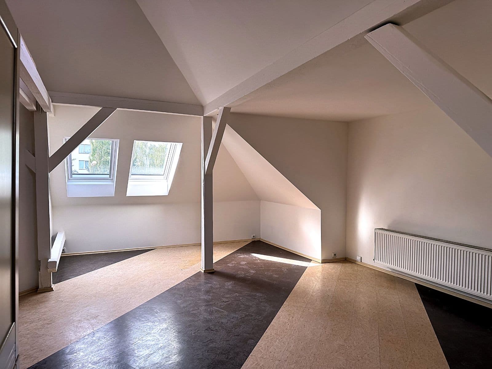 Prenájom bytu 3-izbový 75 m², Na Moklině, Praha, Praha Prenájom bytu 3-izbový 75 m², Na Moklině, Praha, Praha
