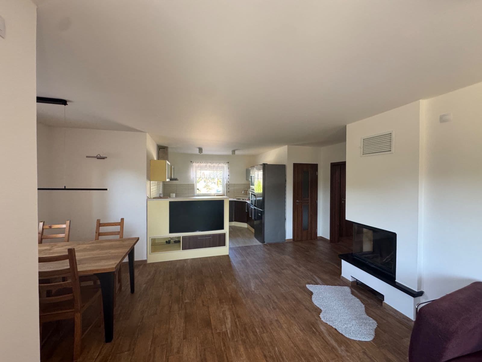 Prenájom domu 120 m², pozemok 880 m², U Lesa, Vlašim, Středočeský kraj Prenájom domu 120 m², pozemok 880 m², U Lesa, Vlašim, Středočeský kraj