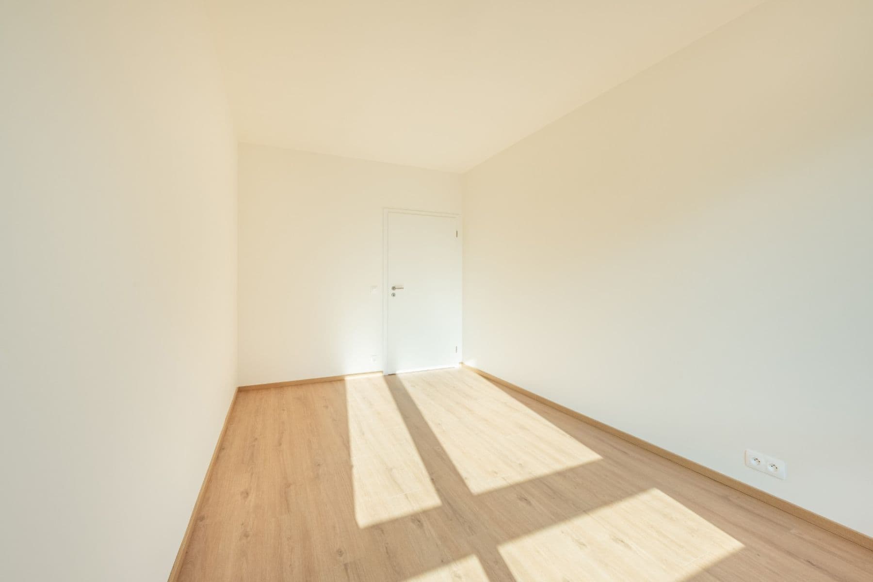 Prenájom bytu 3-izbový 76 m², Ke stadionu, Kladno, Středočeský kraj Prenájom bytu 3-izbový 76 m², Ke stadionu, Kladno, Středočeský kraj
