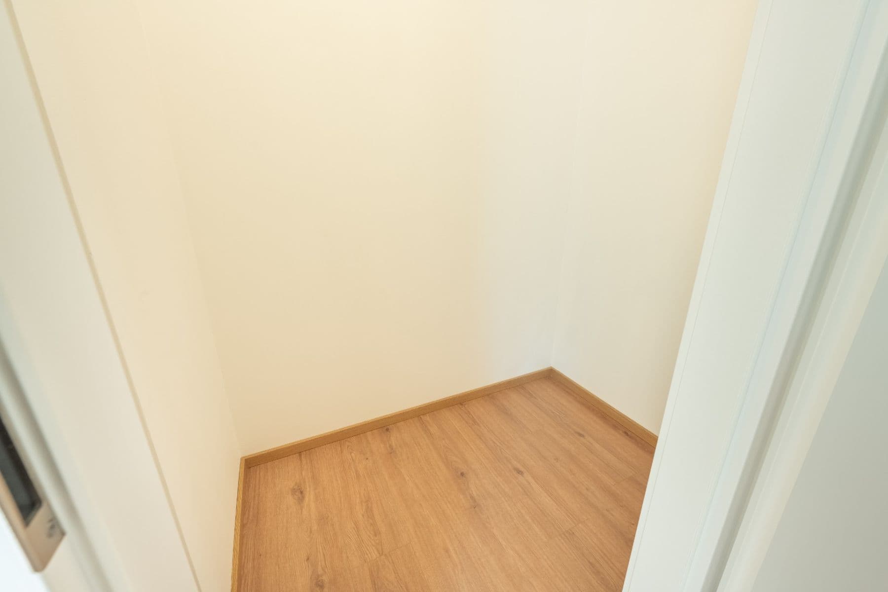 Prenájom bytu 3-izbový 76 m², Ke stadionu, Kladno, Středočeský kraj Prenájom bytu 3-izbový 76 m², Ke stadionu, Kladno, Středočeský kraj