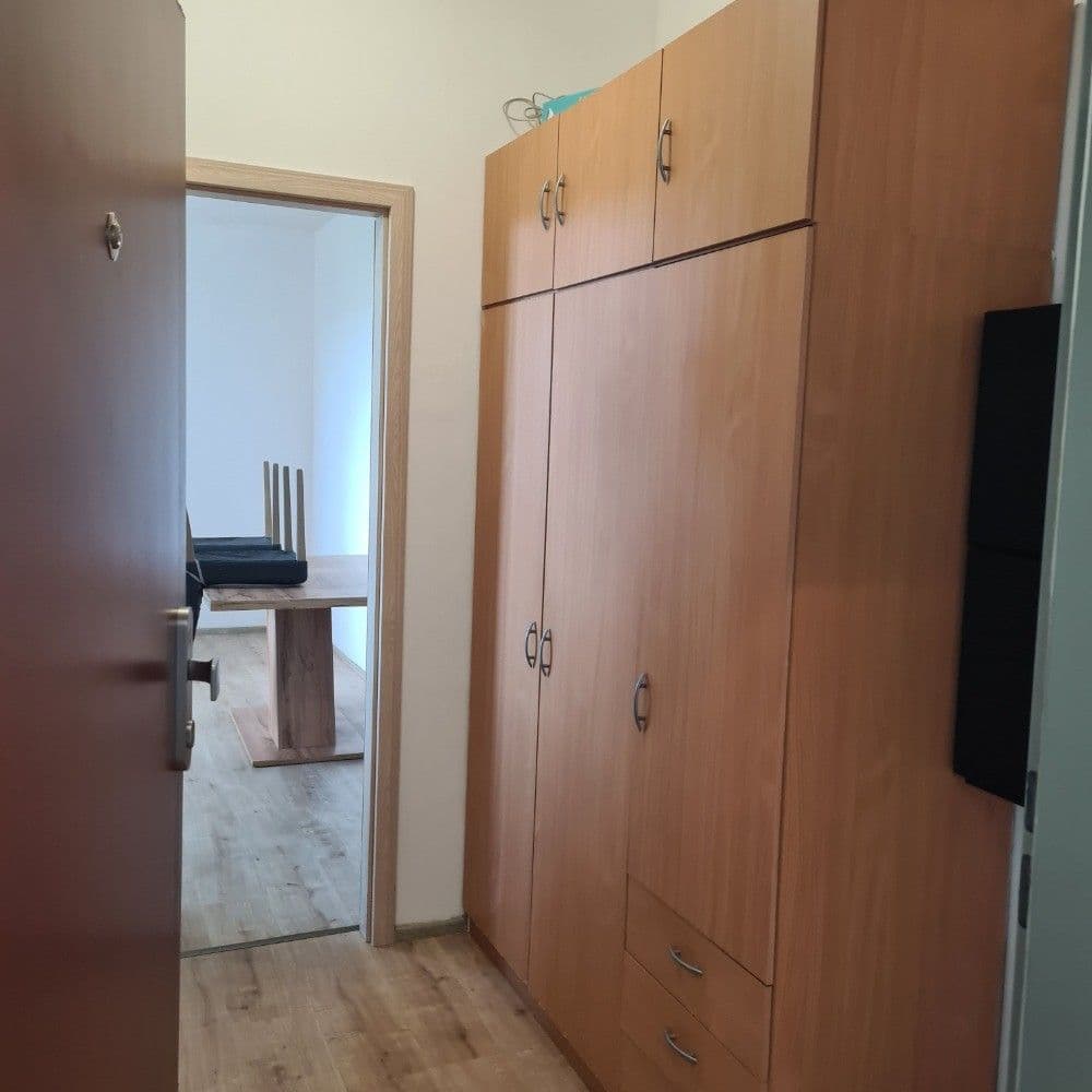 Prenájom bytu 1-izbový 23 m², Freyova, Praha, Praha Prenájom bytu 1-izbový 23 m², Freyova, Praha, Praha