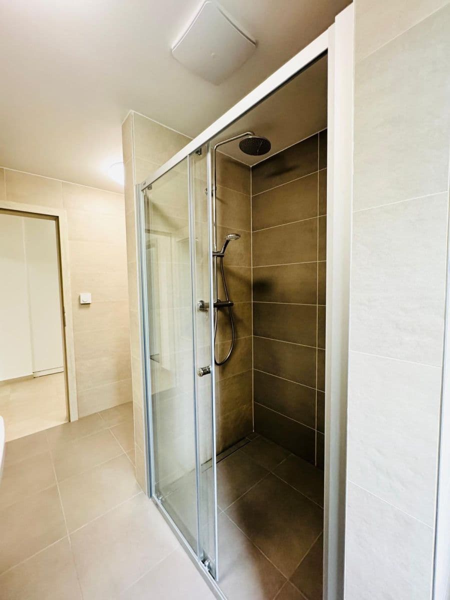 Prenájom bytu 2-izbový 55 m², Lorencova, Zlín, Zlínský kraj Prenájom bytu 2-izbový 55 m², Lorencova, Zlín, Zlínský kraj