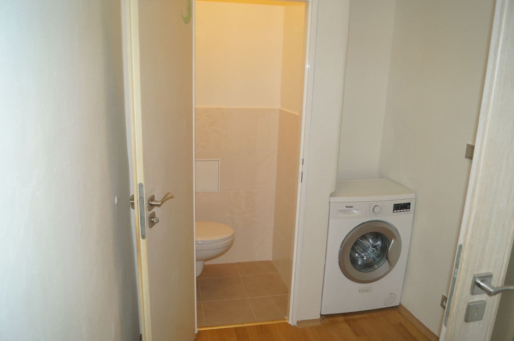 Prenájom kancelárie 52 m², Heřmanova, Praha, Praha Prenájom kancelárie 52 m², Heřmanova, Praha, Praha
