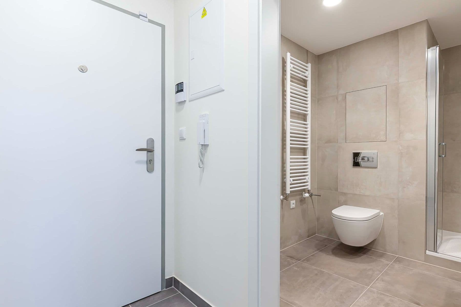 Prenájom bytu 1-izbový 36 m², Gerstelova, Praha, Praha Prenájom bytu 1-izbový 36 m², Gerstelova, Praha, Praha