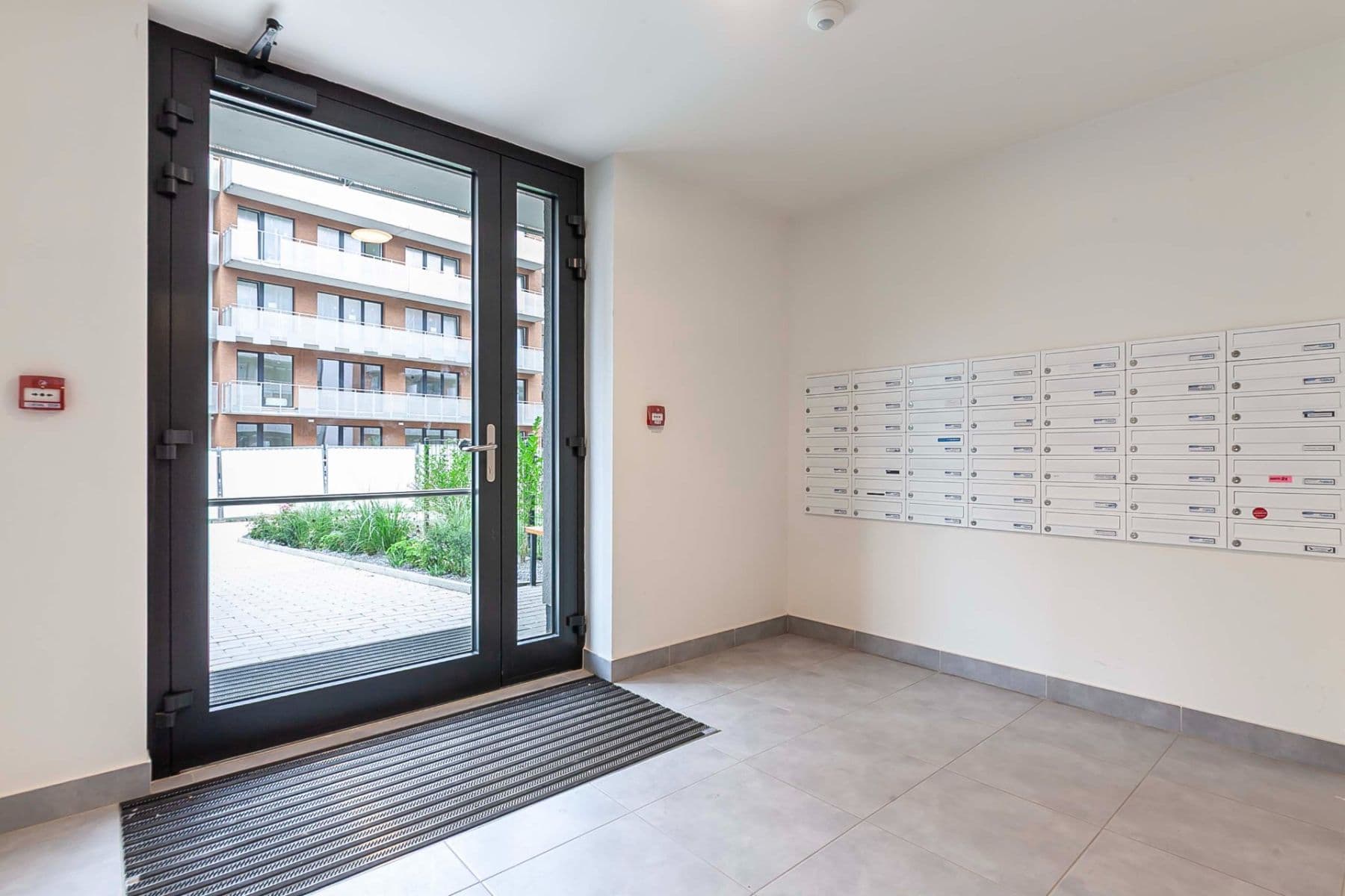 Prenájom bytu 1-izbový 36 m², Gerstelova, Praha, Praha Prenájom bytu 1-izbový 36 m², Gerstelova, Praha, Praha