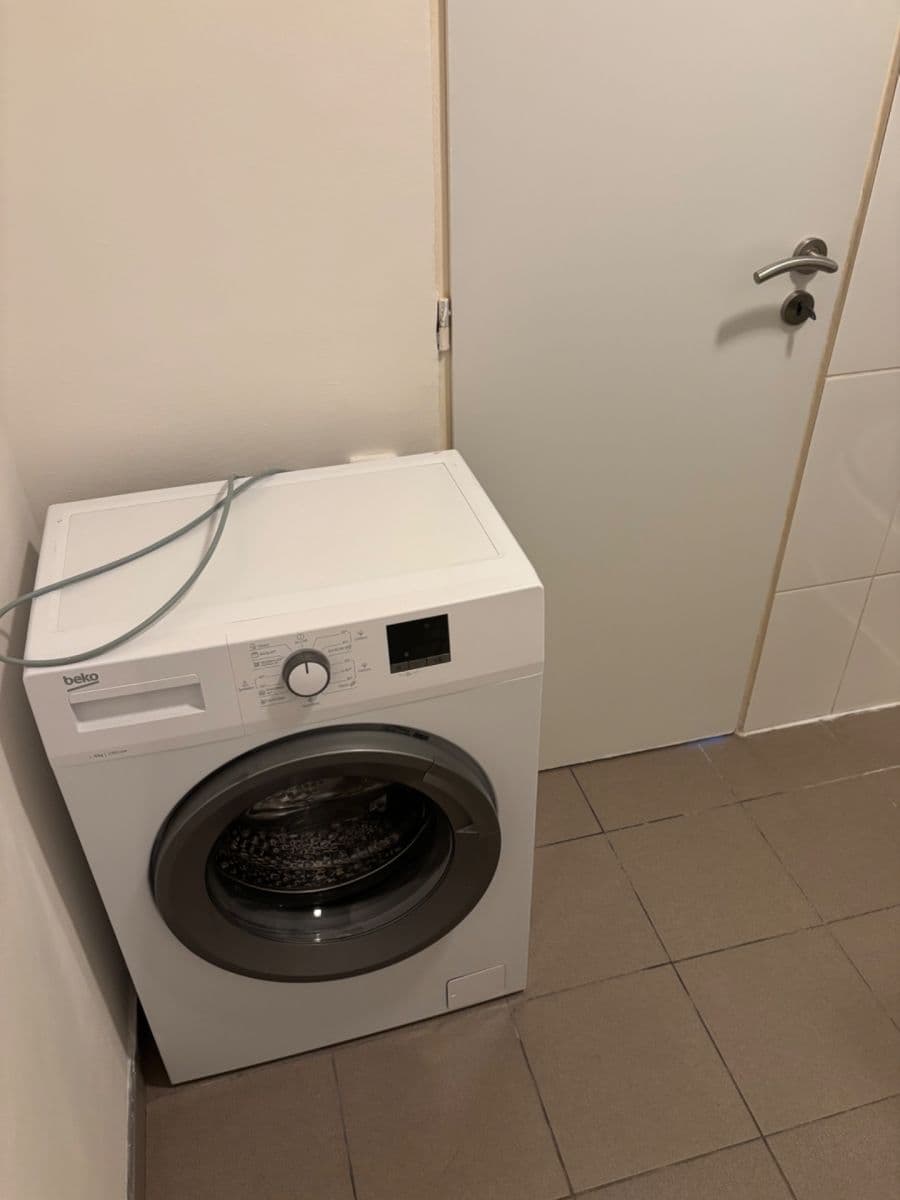 Prenájom bytu 2-izbový 51 m², Štětínská, Praha, Praha Prenájom bytu 2-izbový 51 m², Štětínská, Praha, Praha