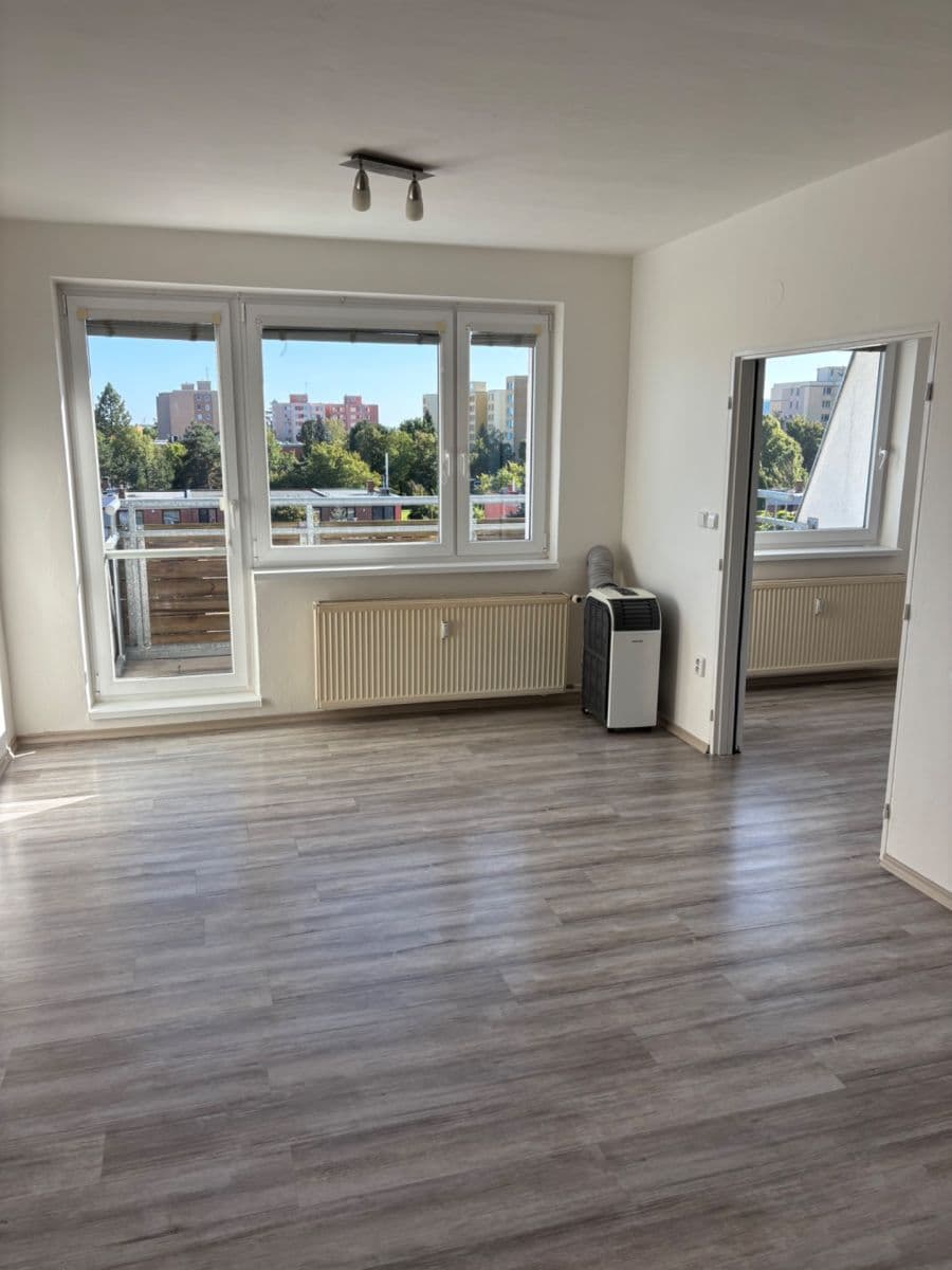Prenájom bytu 2-izbový 51 m², Štětínská, Praha, Praha Prenájom bytu 2-izbový 51 m², Štětínská, Praha, Praha