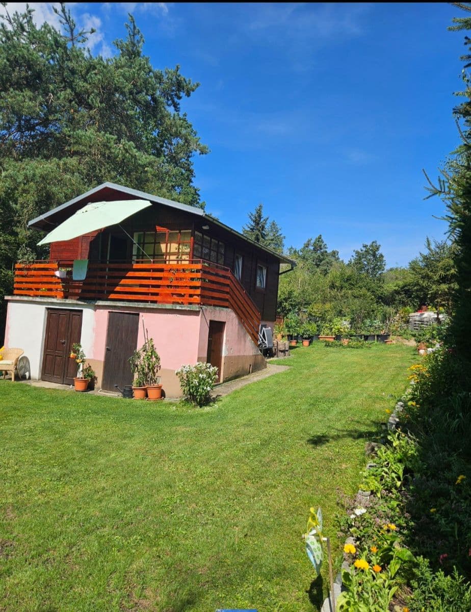 Predaj rekreačného objektu 40 m², pozemok 353 m², Markův Mlýn, Unhošť, Středočeský kraj Predaj rekreačného objektu 40 m², pozemok 353 m², Markův Mlýn, Unhošť, Středočeský kraj