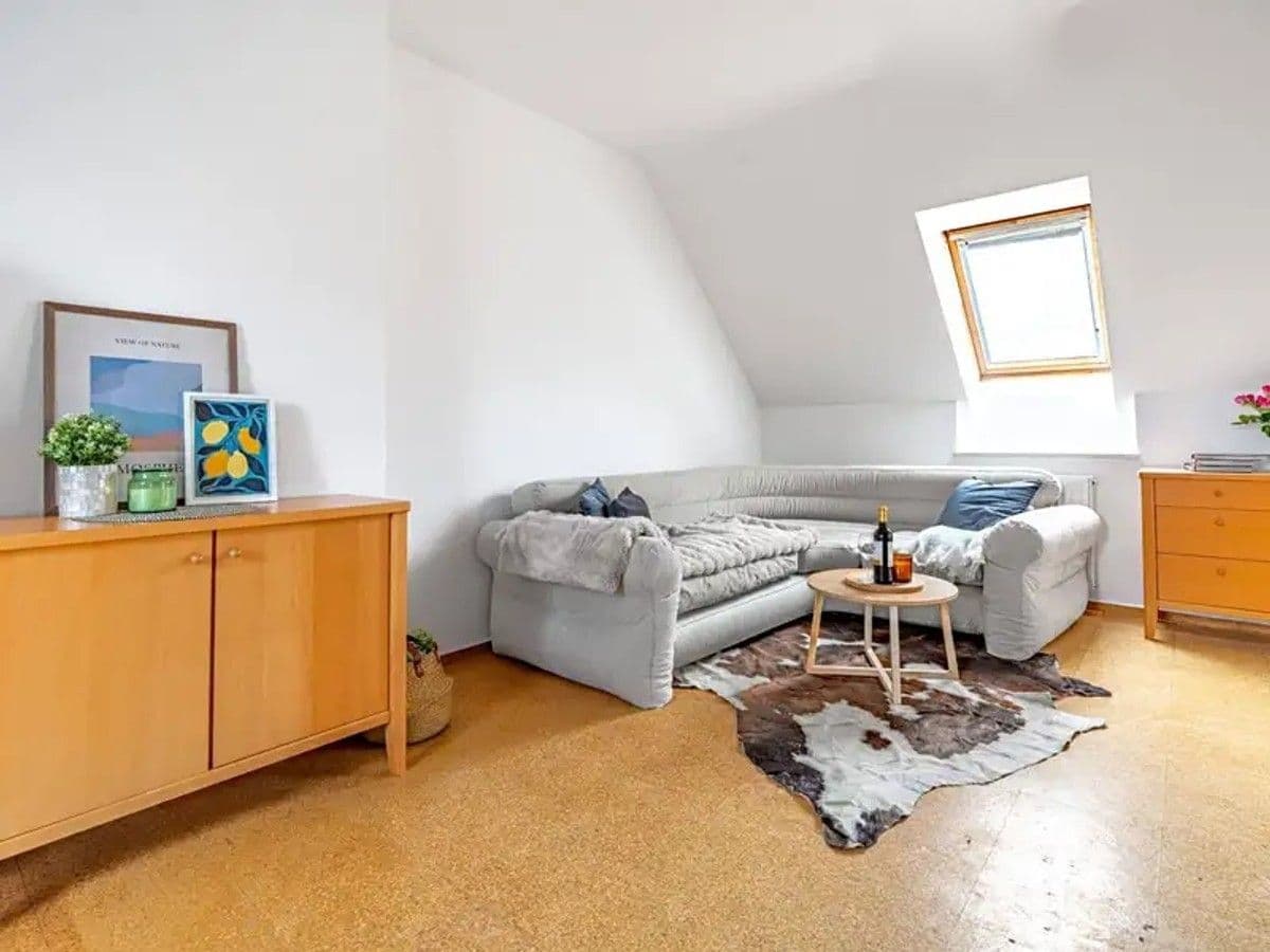 Prenájom bytu 1-izbový 37 m², Högrova, Brno, Jihomoravský kraj Prenájom bytu 1-izbový 37 m², Högrova, Brno, Jihomoravský kraj