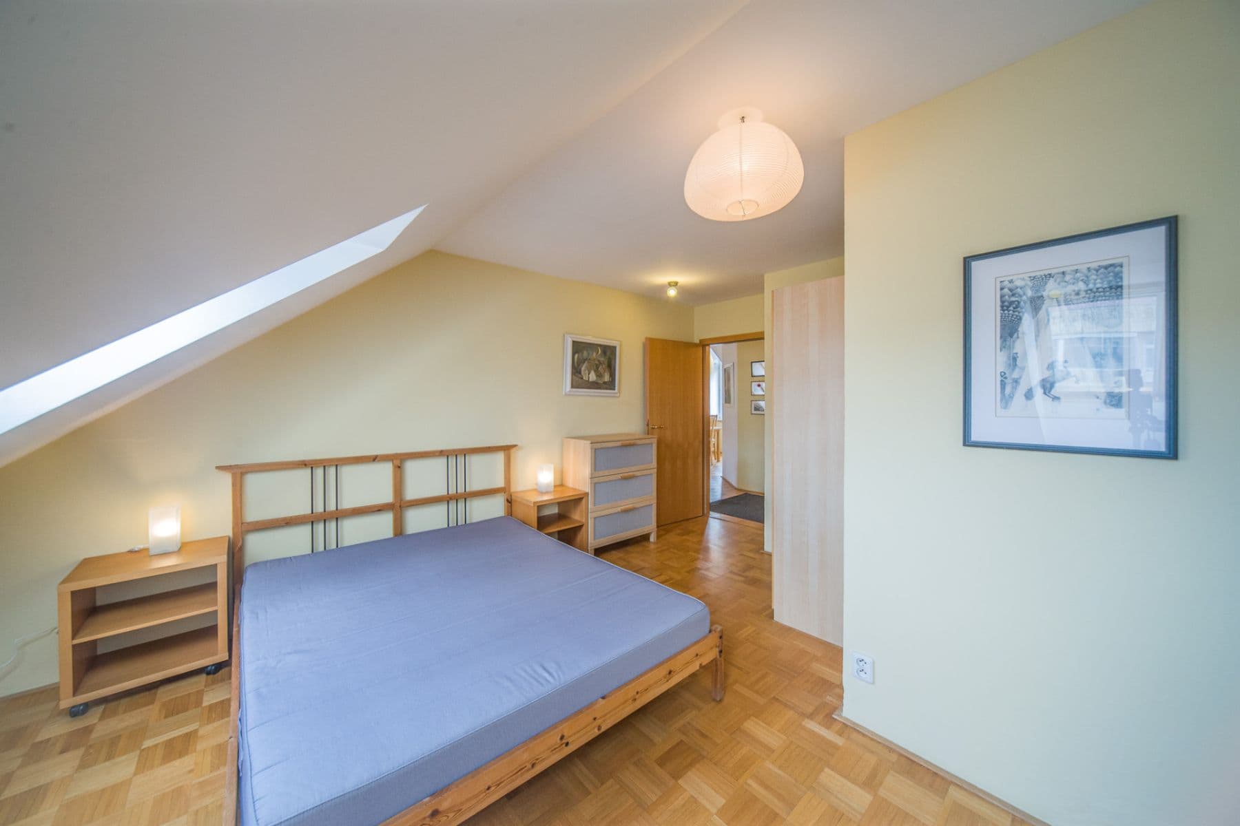 Prenájom bytu 2-izbový 110 m², Bratislava - mestská časť Staré Mesto, Bratislavský kraj Prenájom bytu 2-izbový 110 m², Bratislava - mestská časť Staré Mesto, Bratislavský kraj