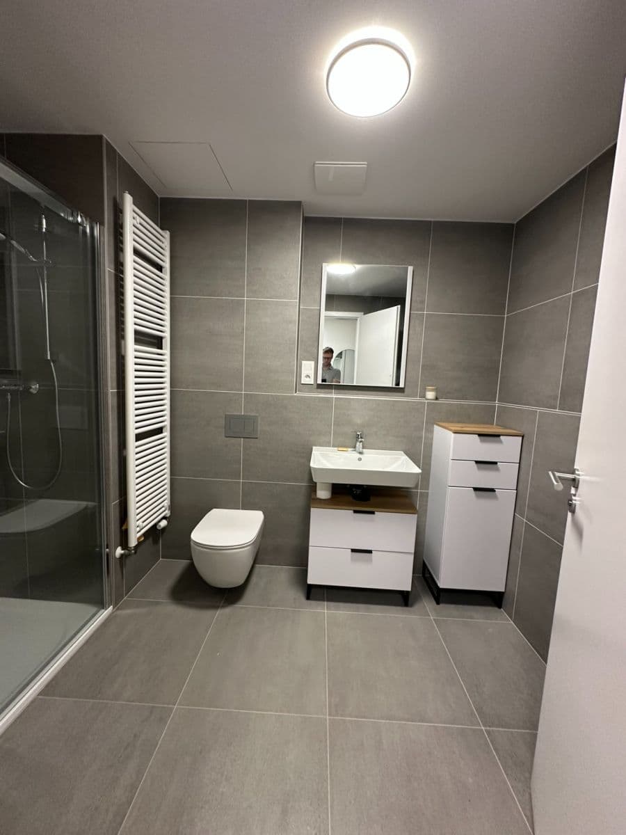 Prenájom bytu 2-izbový 53 m², Za Pískovnou, Praha, Praha Prenájom bytu 2-izbový 53 m², Za Pískovnou, Praha, Praha