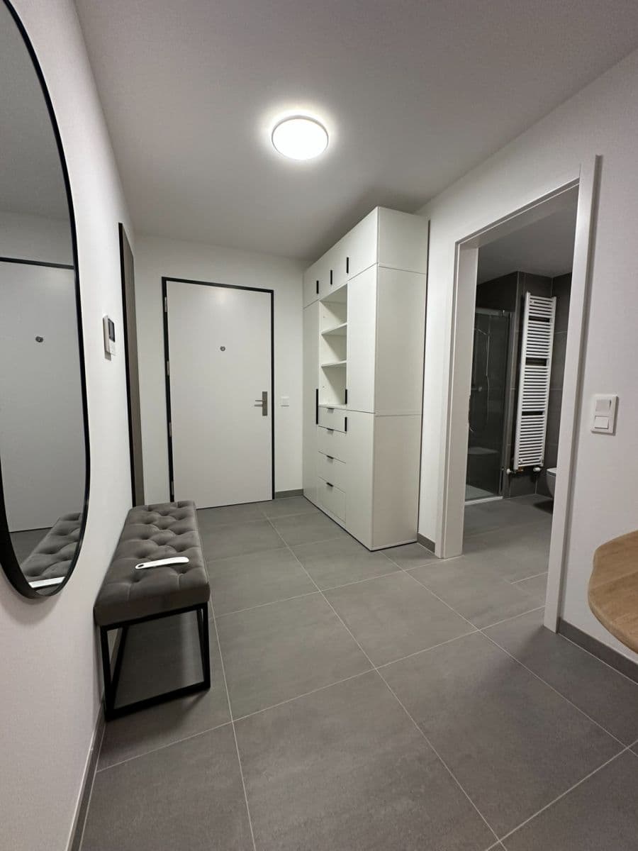 Prenájom bytu 2-izbový 53 m², Za Pískovnou, Praha, Praha Prenájom bytu 2-izbový 53 m², Za Pískovnou, Praha, Praha